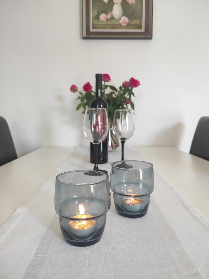 Apartment Zunabovic Трогір Екстер'єр фото