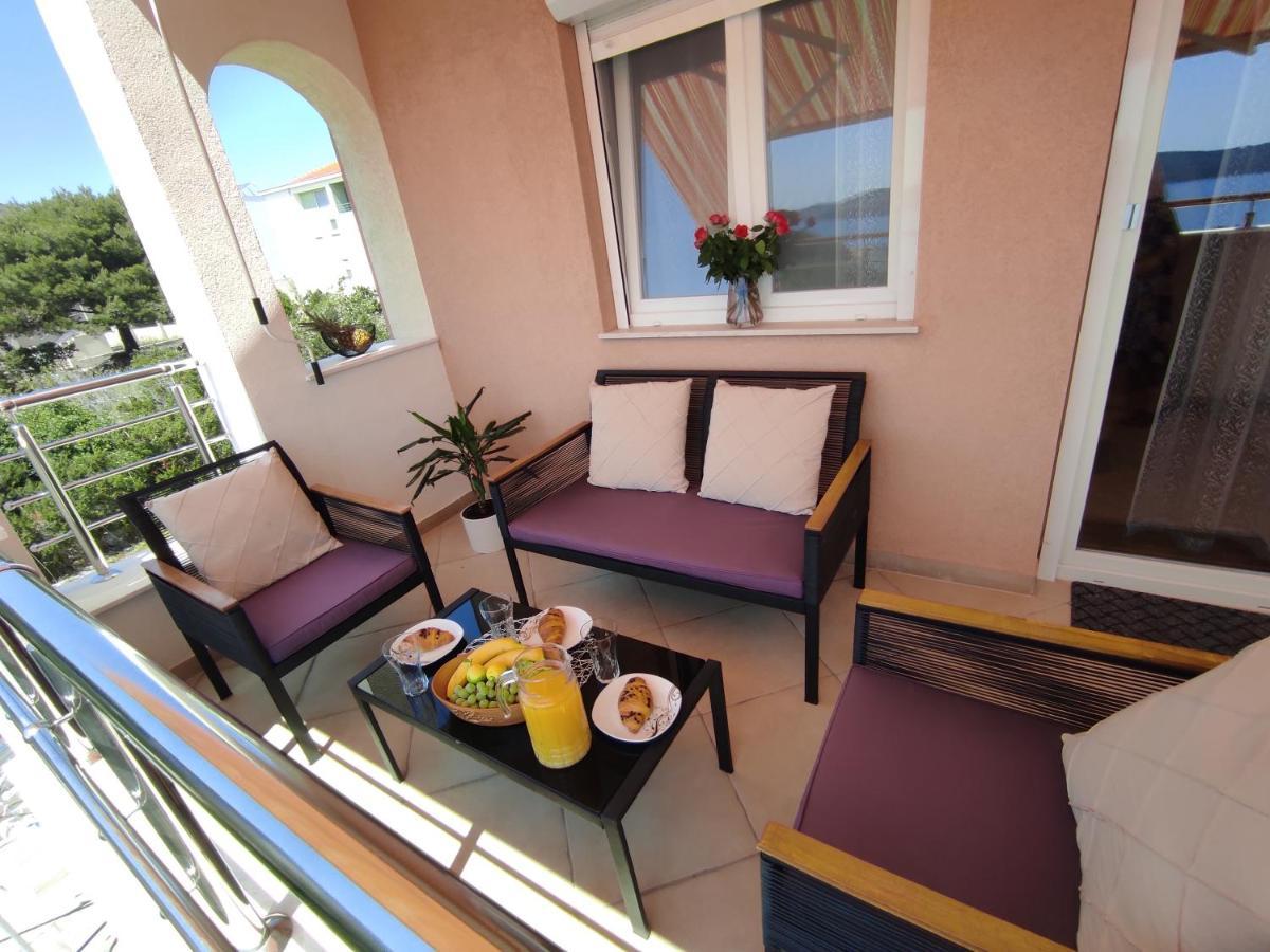 Apartment Zunabovic Трогір Екстер'єр фото